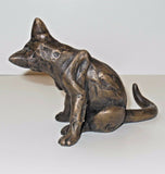 ORIELE BRONZE - CAT CLEANING